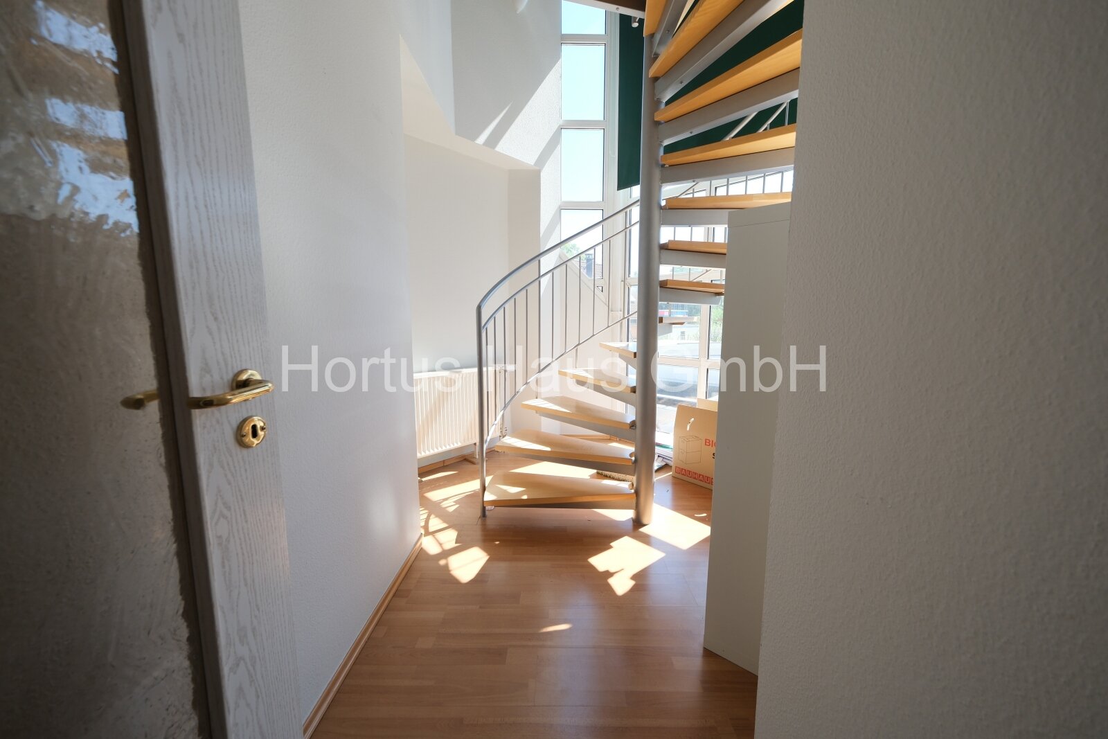 Gartenidylle, moderner Komfort, Architektenhaus im Bieterverfahren!