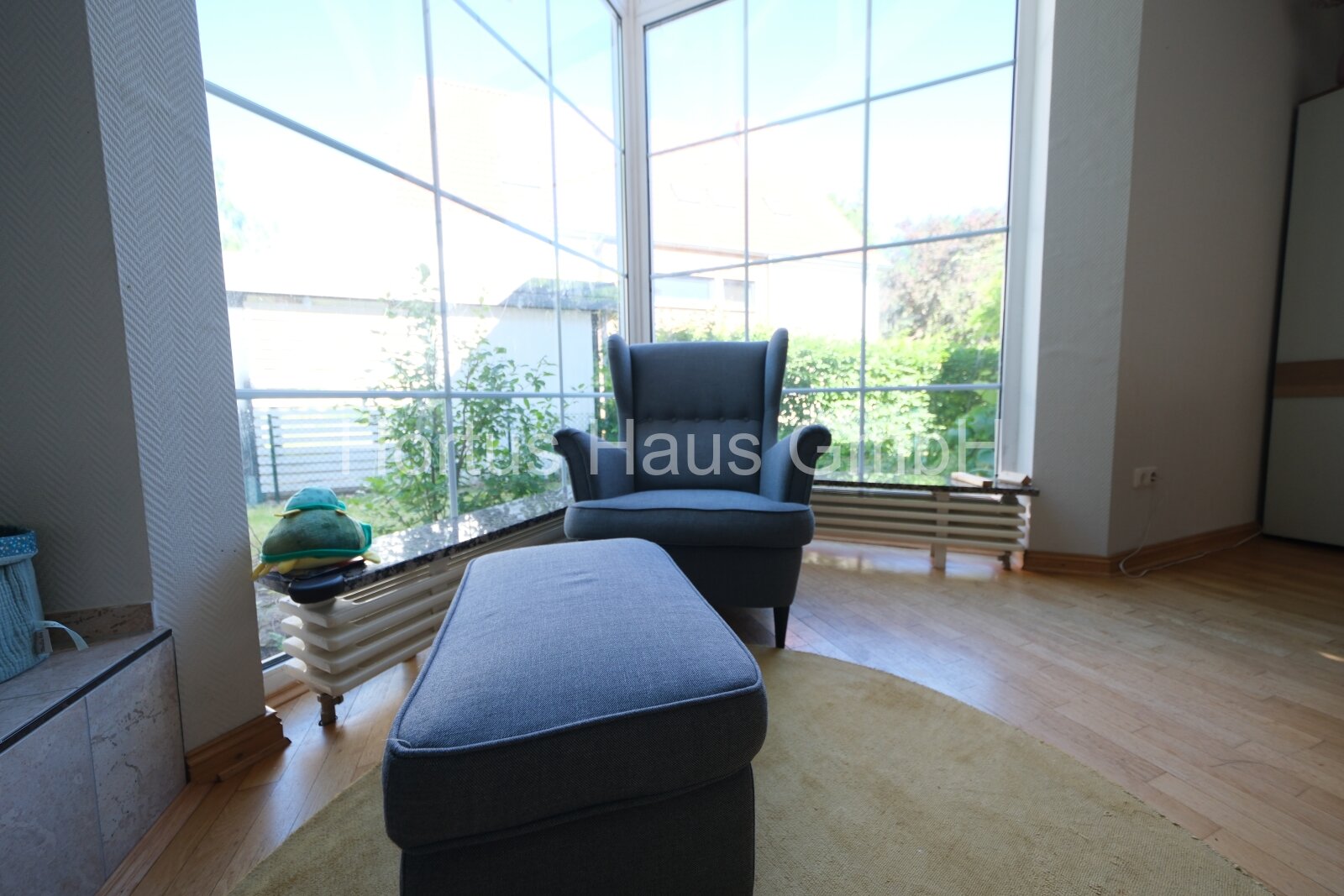 Gartenidylle, moderner Komfort, Architektenhaus im Bieterverfahren!