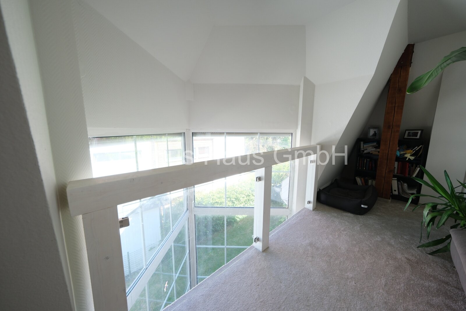 Gartenidylle, moderner Komfort, Architektenhaus im Bieterverfahren!