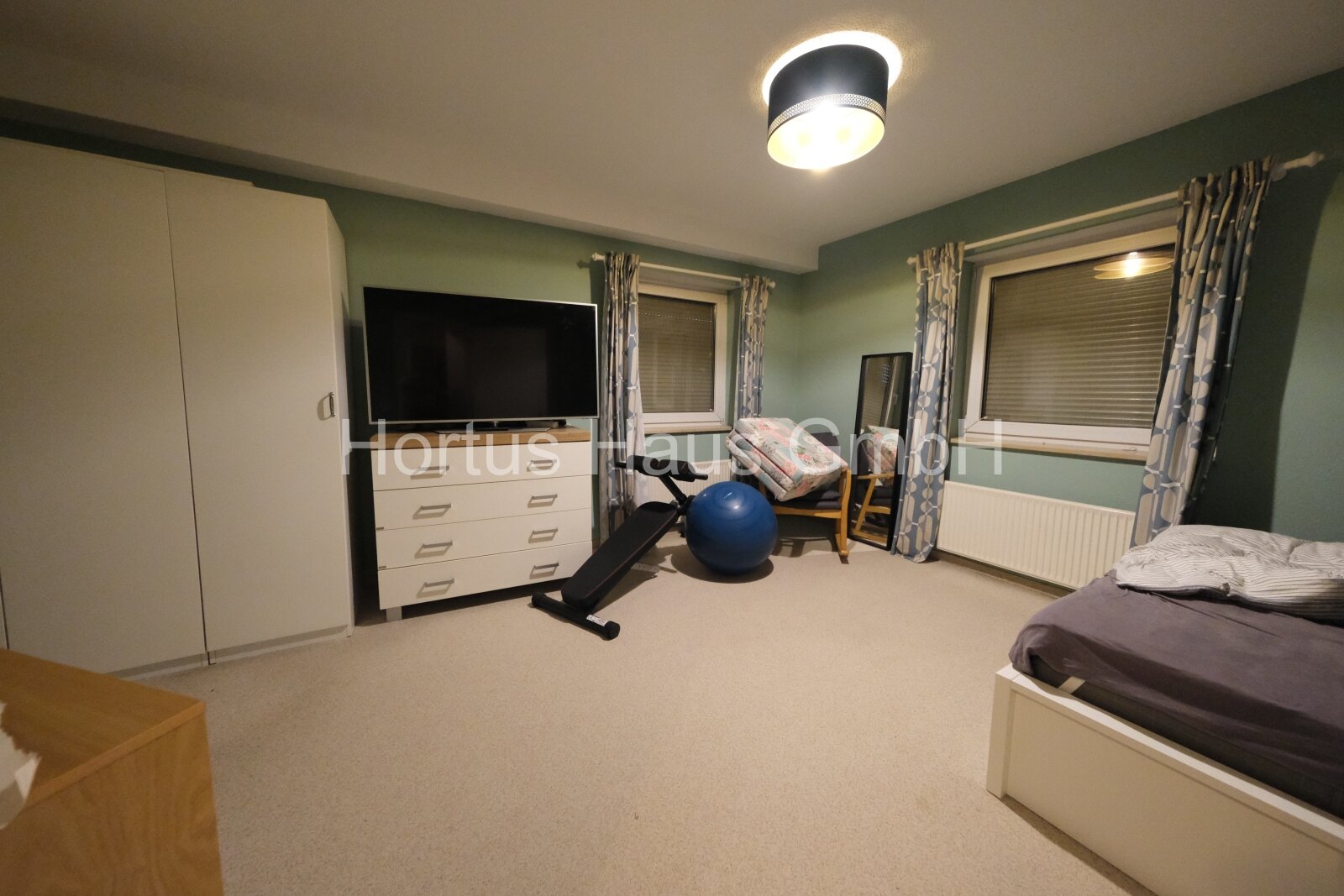 Gartenidylle, moderner Komfort, Architektenhaus im Bieterverfahren!