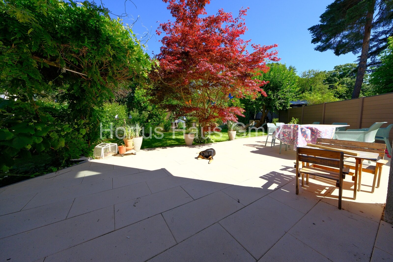 Gartenidylle, moderner Komfort, Architektenhaus im Bieterverfahren!