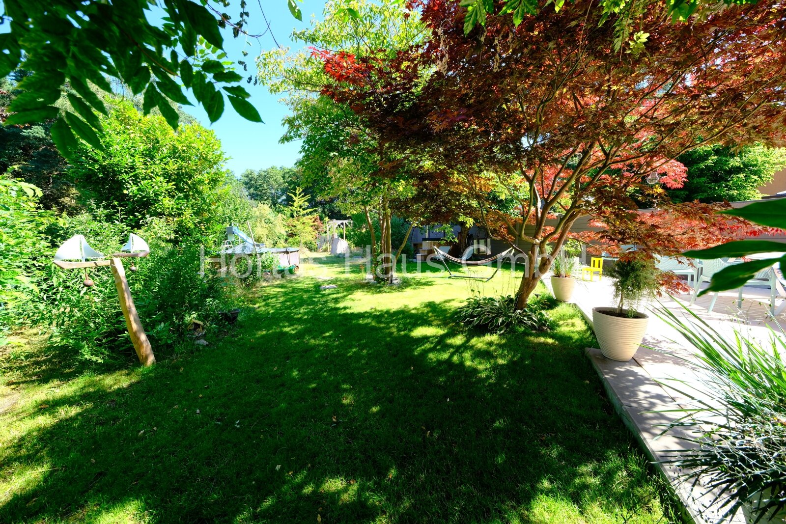 Gartenidylle, moderner Komfort, Architektenhaus im Bieterverfahren!