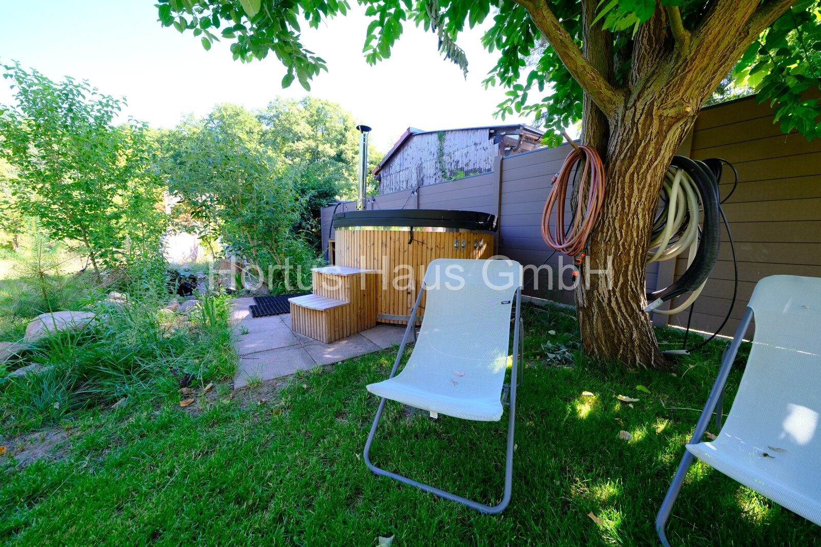 Gartenidylle, moderner Komfort, Architektenhaus im Bieterverfahren!