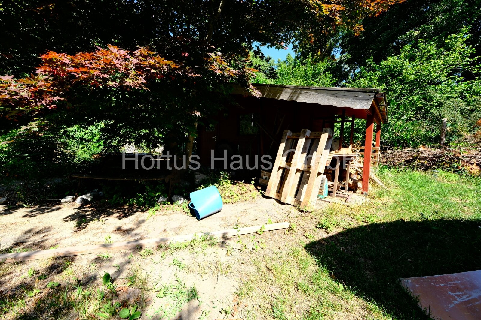 Gartenidylle, moderner Komfort, Architektenhaus im Bieterverfahren!