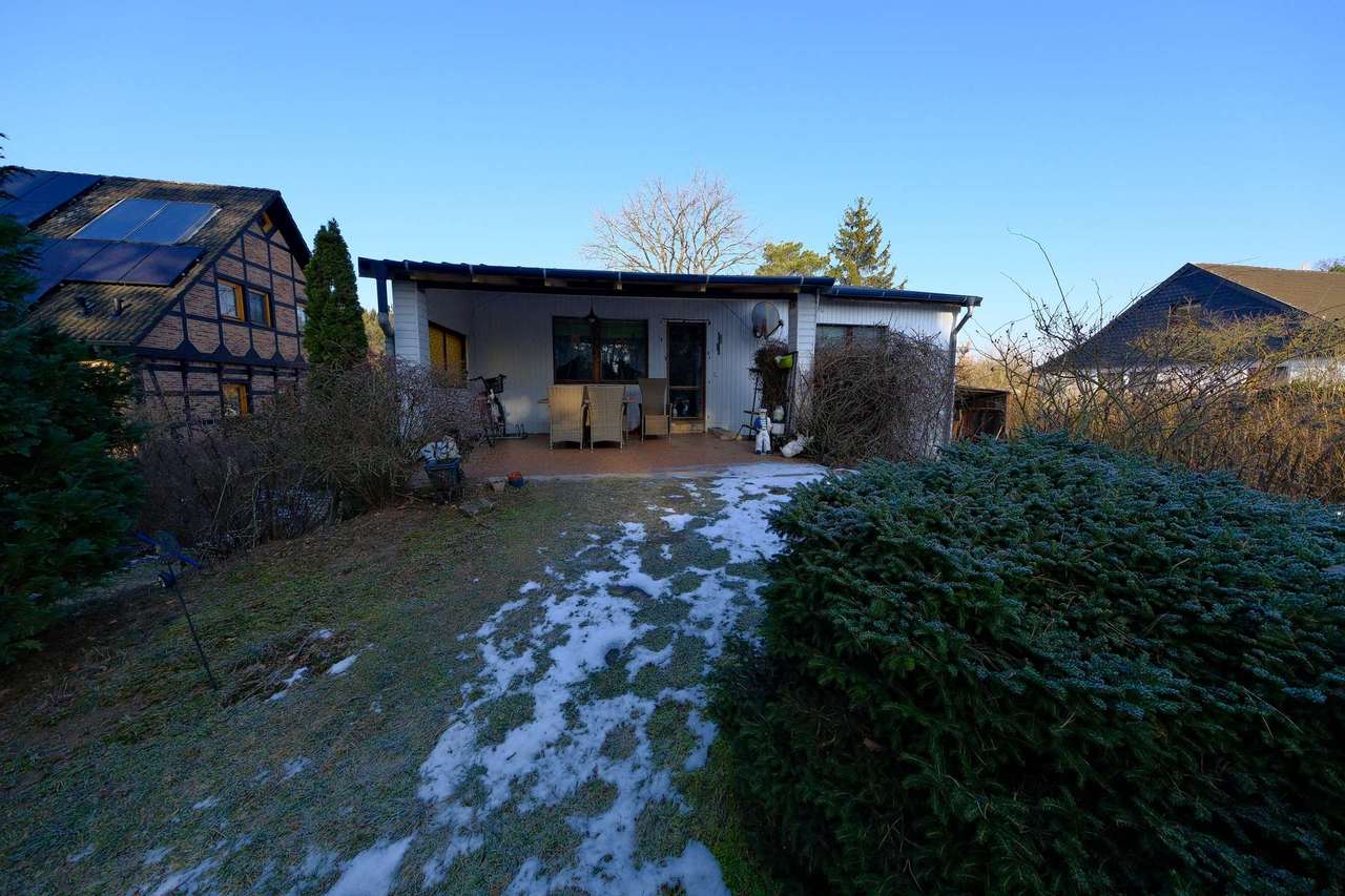 Baugrundstück in Hohen Neuendorf – 1.146 m² mit Altbestand (Bungalow)