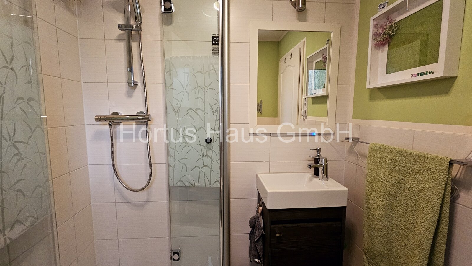 Badezimmer DG Badezimmer DG